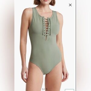 NWT Catherine Malandrino swimsuit